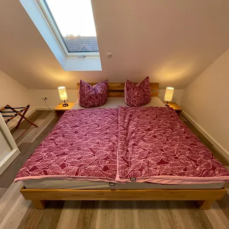 Helfert Fewo2 Mit Eigener Terrasse Apartment Senftenberg
